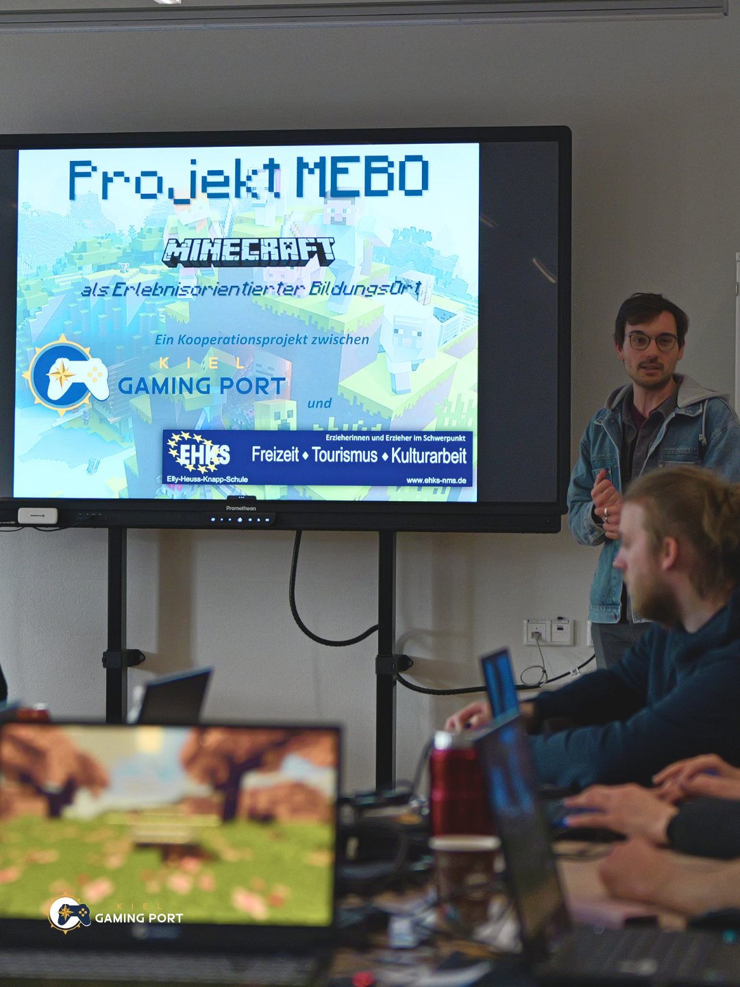Minecraft als Bildungsraum – Medienpädagogisches Projekt mit der Elly-Heuss-Knapp-Schule Neumünster